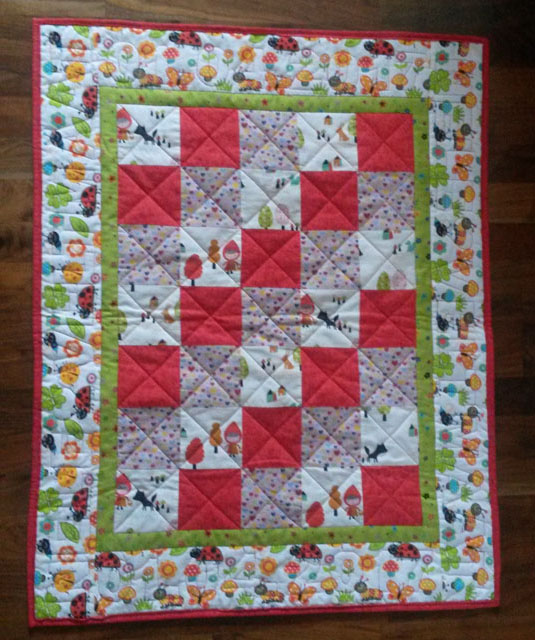 Krabbeldecke rot weiss